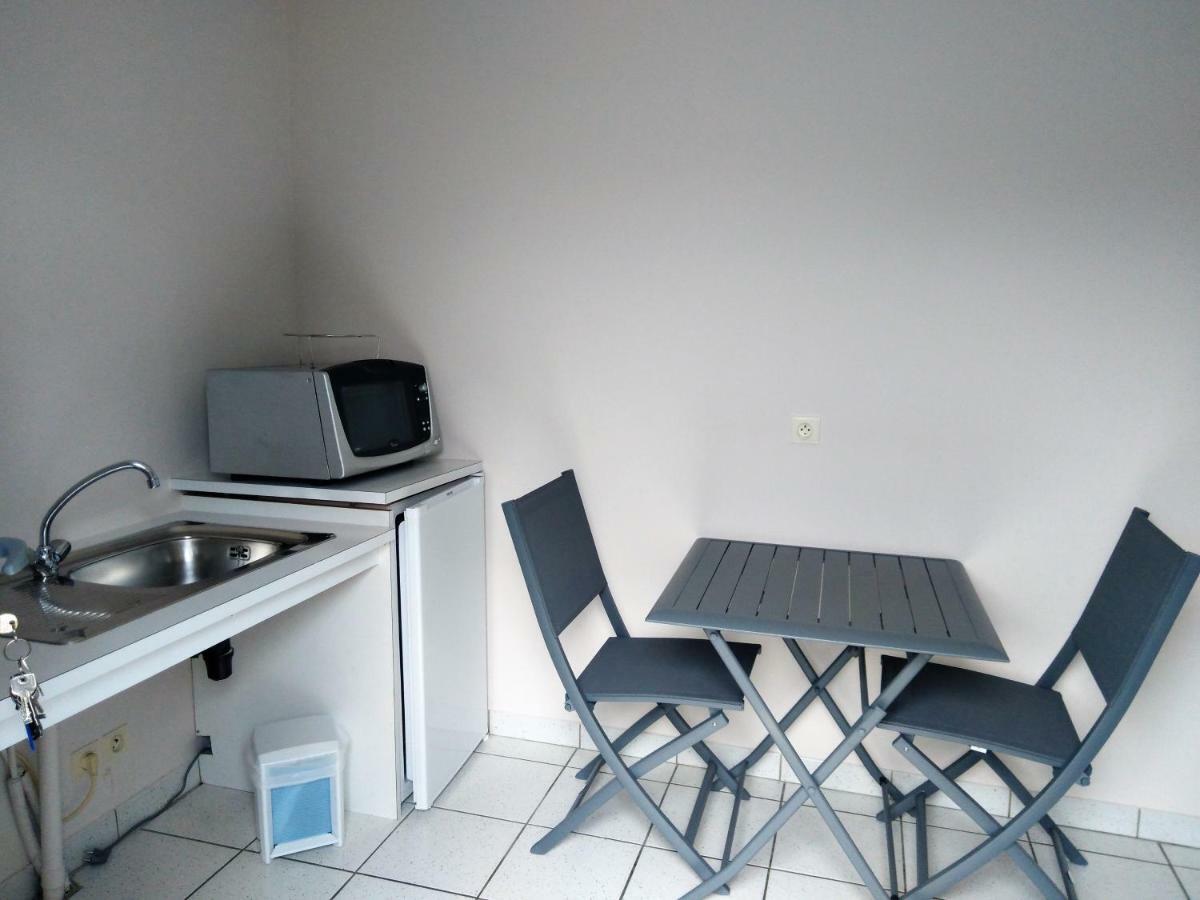 Hotel Restaurant Le Capricorne Pouldreuzic Zewnętrze zdjęcie